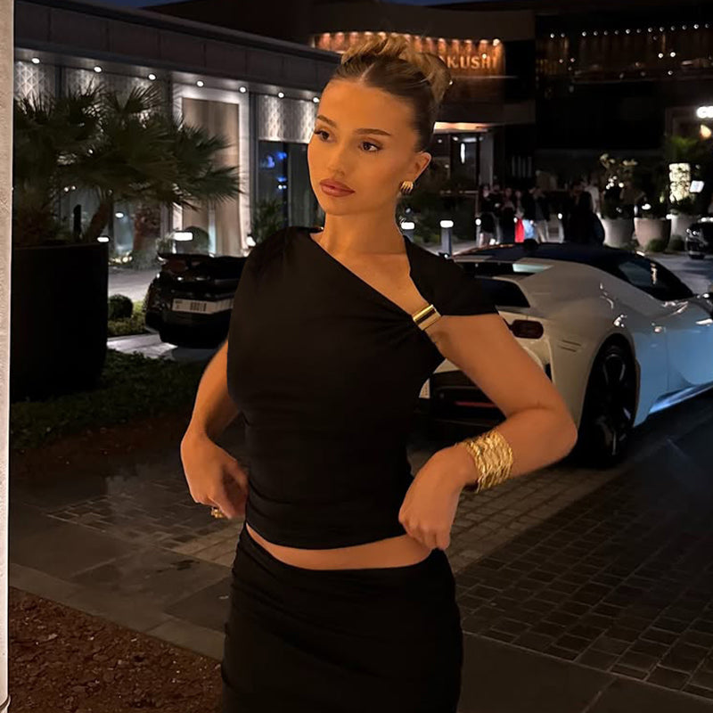 Trendy Off-Shoulder Women's Top – High-End Style