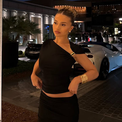 Trendy Off-Shoulder Women's Top – High-End Style