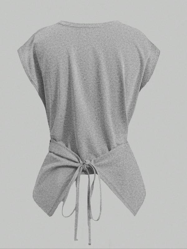 Elegant and sleeveless Women's Top